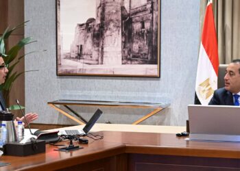 رئيس الوزراء يتابع مع وزير التموين مستجدات ملف تطوير منظومة الدعم