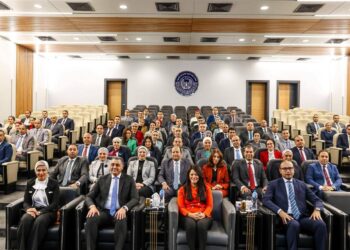 وزيرة التخطيط تلتقي الملحقين العسكريين المرشحين للعمل بالخارج