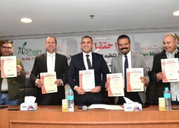 وزير الإسكان يشيد بحصول جهاز مدينة العلمين الجديدة على شهادة الأيزو الدولية في إدارة الأزمات والمخاطر والجودة