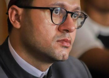 صلاة الاستخارة كل يوم أو ليلة  أو جمعة بقصد أن يجعل الله جميع حركاتنا وسكناتنا صالحة محمودة