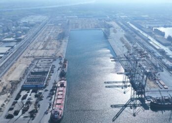 شاهد أحدث تصوير جوي لمحطة حاويات تحيا مصر 1 بميناء دمياط