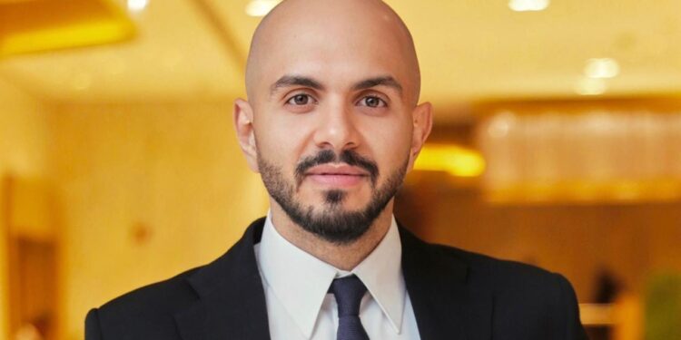 رئيس "السالم القابضة " يطرح خريطة طريق لتسويق مصر عالميًّا ودعم الشركات المتوسطة 1 رئيس “السالم القابضة ” يطرح خريطة طريق لتسويق مصر عالميًّا ودعم الشركات المتوسطة