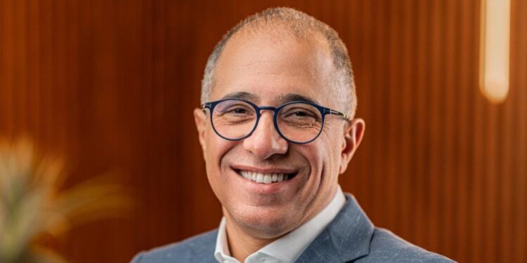 رئيس تطوير مصر: ٢٠٢٥ شهد ضخ 10 مليارات جنيه استثمارات بحجم مبيعات وصل الى 25 مليار جنيه.. ولدينا 7.4 مليون متر محفظة أراضٍ تدعم خططنا المستقبلية 1 رئيس تطوير مصر: ٢٠٢٥ شهد ضخ 10 مليارات جنيه استثمارات بحجم مبيعات وصل الى 25 مليار جنيه.. ولدينا 7.4 مليون متر محفظة أراضٍ تدعم خططنا المستقبلية