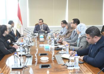 وزير الإسكان يلتقي مدير مكتب الهابيتات في مصر لبحث تعزيز التعاون في الملفات المشتركة لدعم التنمية العمرانية المستدامة