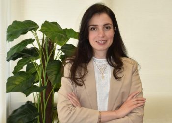 هبة منير: مرونة في الوضع الخارجي للاقتصاد المصري تدعم تحسن الجنيه وتفتح الباب لخفض الفائدة   