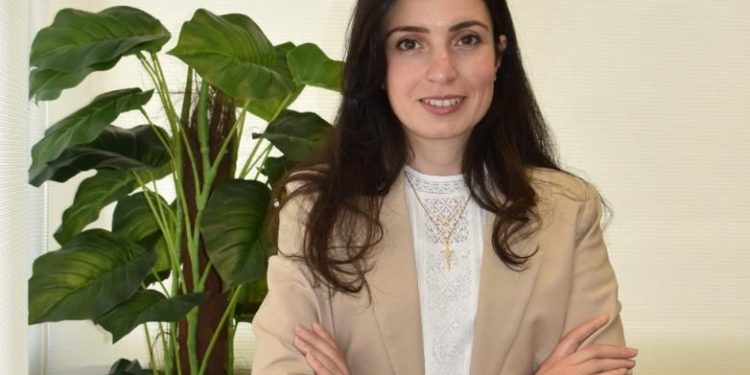 هبة منير: مرونة في الوضع الخارجي للاقتصاد المصري تدعم تحسن الجنيه وتفتح الباب لخفض الفائدة   