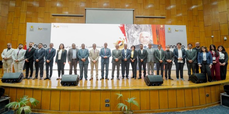 "إنوفو للبناء" تواصل تمكين الكفاءات الهندسية بالصعيد وتنظم "يوم التوظيف" بجامعة أسيوط لدعم قادة المستقبل 1 “إنوفو للبناء” تواصل تمكين الكفاءات الهندسية بالصعيد وتنظم “يوم التوظيف” بجامعة أسيوط لدعم قادة المستقبل