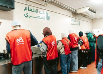 إي آند مصر تطلق مبادرة "طبق العيلة" لتقديم الوجبات اليومية 2 إي آند مصر تطلق مبادرة “طبق العيلة” لتقديم الوجبات اليومية