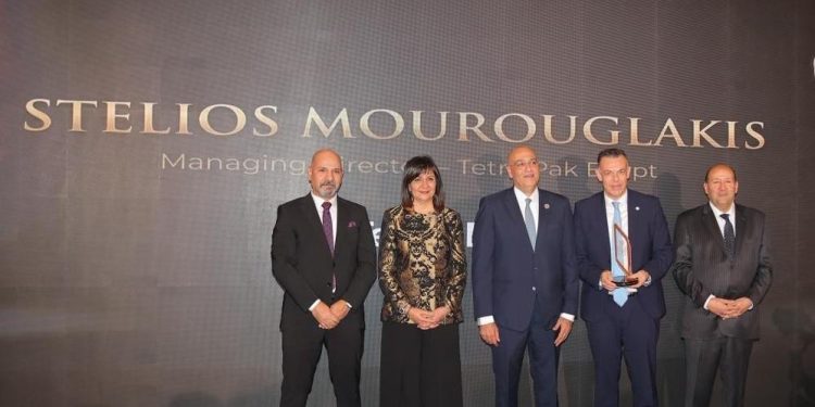 “تتراباك مصر” تحصد جائزة “أثر” للاقتصاد الدائري تزامناً مع احتفالها بمرور 45 عاماً على انطلاق أعمالها