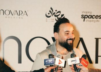 محمد منير يغني ” في حتة لوحدى .. والنيل دا حكايتي ” ضمن حملة تسويقية ” لنوفارا هولدينج “