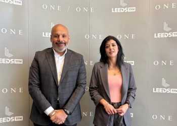 وان أوف وان وLEEDS TFM يوقعان شراكة استراتيجية لضمان الريادة التشغيلية والاستدامة لمشروع Bridges الشيخ زايد