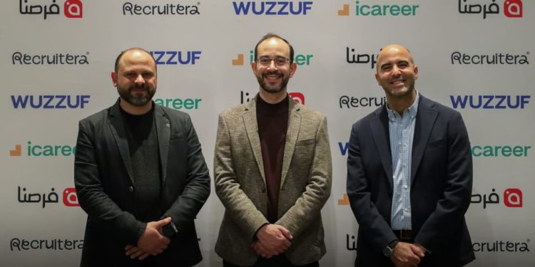 آي كارير تحتفل بعقد من التأثير...وتمكين 450 ألف شاب من خلال 58 مشروعاً لتنمية المهارات وفرص التوظيف 1 آي كارير تحتفل بعقد من التأثير…وتمكين 450 ألف شاب من خلال 58 مشروعاً لتنمية المهارات وفرص التوظيف