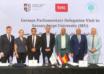 جامعة «ساكسوني مصر» تستقبل وفدًا برلمانيًا ألمانيًا رفيع المستوى لبحث سبل التعاون الأكاديمي 4 جامعة «ساكسوني مصر» تستقبل وفدًا برلمانيًا ألمانيًا رفيع المستوى لبحث سبل التعاون الأكاديمي