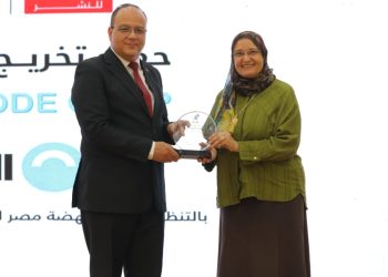 نهضة مصر ومدارس النيل المصرية الدولية تطلقان "الأضواء كود كامب" لتنمية مهارات البرمجة لدى طلاب المرحلة الابتدائية 3 نهضة مصر ومدارس النيل المصرية الدولية تطلقان “الأضواء كود كامب” لتنمية مهارات البرمجة لدى طلاب المرحلة الابتدائية