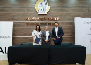 "لوريال باريس" تجدد شراكتها مع مؤسسة "مُطَمن" لإطلاق المرحلة الثانية من برنامج "ستاند أب" 2 “لوريال باريس” تجدد شراكتها مع مؤسسة “مُطَمن” لإطلاق المرحلة الثانية من برنامج “ستاند أب”
