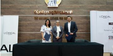 “لوريال باريس” تجدد شراكتها مع مؤسسة “مُطَمن” لإطلاق المرحلة الثانية من برنامج “ستاند أب”