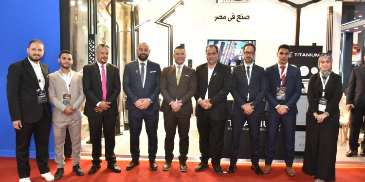 مشاركة متميزة لمصنع " تيتانيوم " التابع لمجموعة السلمانية بمعرض Middle East Lighting Expo بمركز مصر للمعارض 1 مشاركة متميزة لمصنع ” تيتانيوم ” التابع لمجموعة السلمانية بمعرض Middle East Lighting Expo بمركز مصر للمعارض