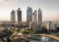 علي مساحة 240 فدان هايد بارك العقارية للتطوير تُطلق مشروع «One Hyde Park» وترسخ مكانتها في منطقة شرق القاهرة 12 علي مساحة 240 فدان هايد بارك العقارية للتطوير تُطلق مشروع «One Hyde Park» وترسخ مكانتها في منطقة شرق القاهرة
