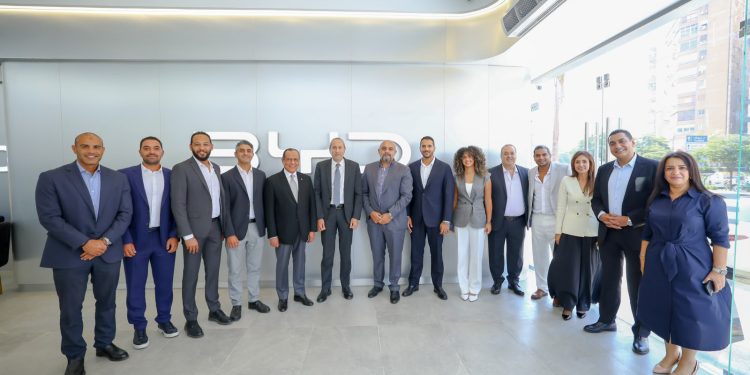 BYD تفتتح أول مركز تكنولوجيا للعلامة في منطقة مصر الجديدة 1 BYD تفتتح أول مركز تكنولوجيا للعلامة في منطقة مصر الجديدة