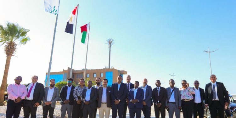 وفد رئاسي رفيع من مدغشقر يزور "IDG" لبحث نقل التجربة المصرية في المجمعات الصناعية 1 وفد رئاسي رفيع من مدغشقر يزور “IDG” لبحث نقل التجربة المصرية في المجمعات الصناعية